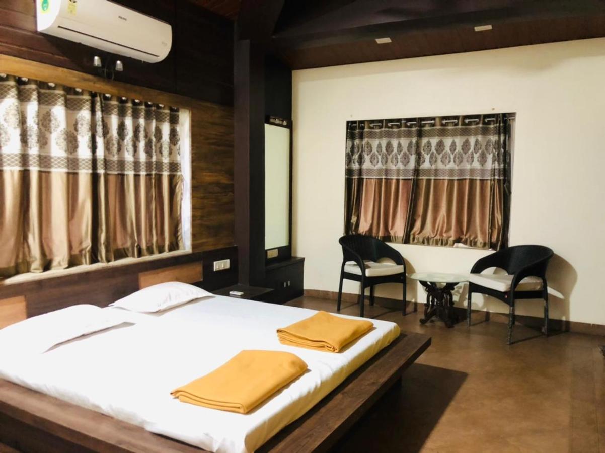Slice Of Heaven.3-Bedroom Villa With Pool & Gazebo Lonavala Exteriör bild